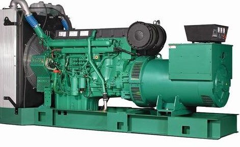延长发电机除垢后需要用清水冲洗水冷式机油散热器几次？